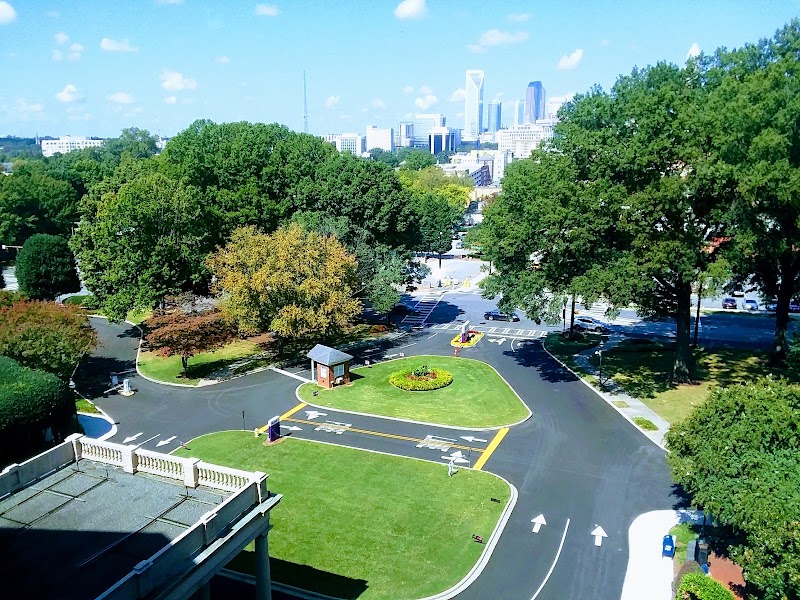 NOVANT HEALTH PRESBYTERIAN MEDICAL CENTER-SNU nursing home in CHARLOTTE, NC - Photo 4 of 10