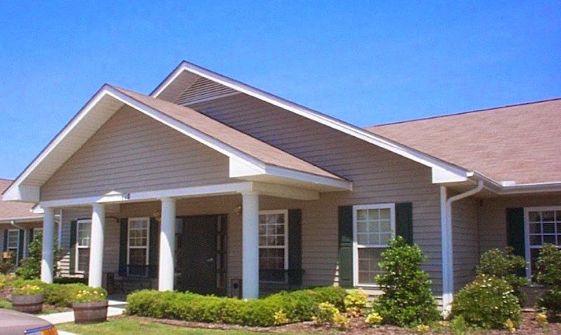 Cherry Point Bay Nursing and Rehabilitation Center nursing home in Havelock, NC - Photo 2 of 3