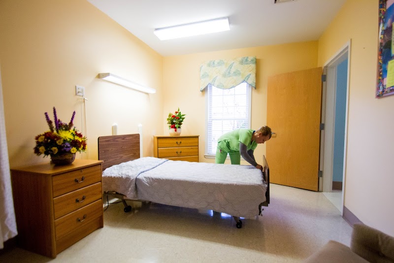 Croatan Ridge Nursing and Rehabilitation Center nursing home in Newport, NC - Photo 5 of 5