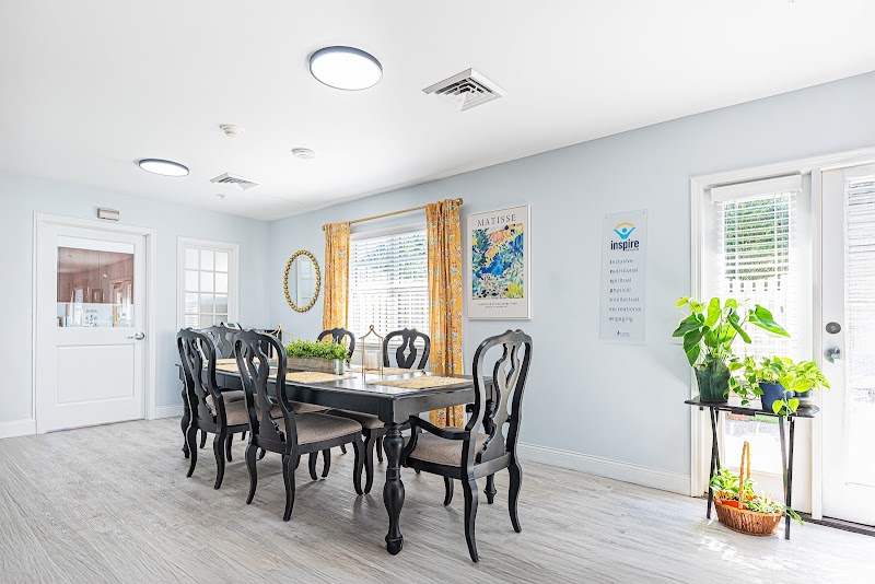 Inn at Quail Haven Village nursing home in Pinehurst, NC - Photo 3 of 5