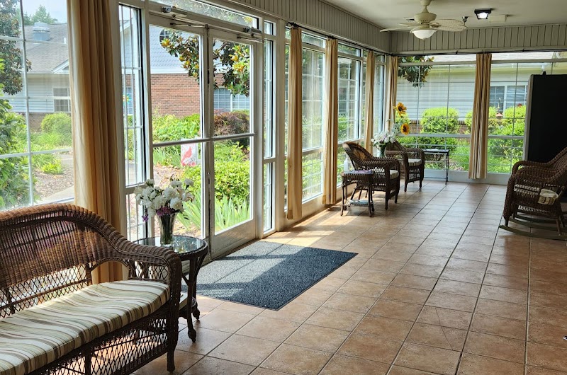 Ramseur Rehabilitation and Healthcare Center nursing home in Ramseur, NC - Photo 3 of 5