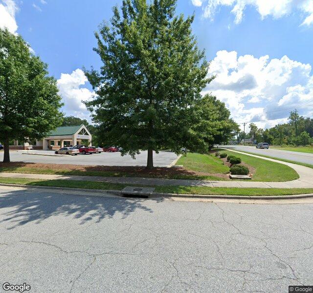 Adams Farm Living & Rehabilitation nursing home in Jamestown, NC - Photo 2 of 2