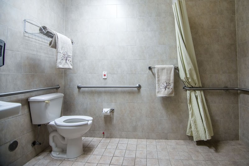 Ashton Health and Rehabilitation nursing home in McLeansville, NC - Photo 4 of 10