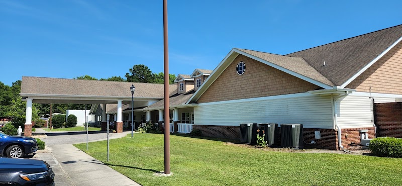 Brunswick Rehabilitation and Healthcare Center nursing home in Bolivia, NC - Photo 4 of 5