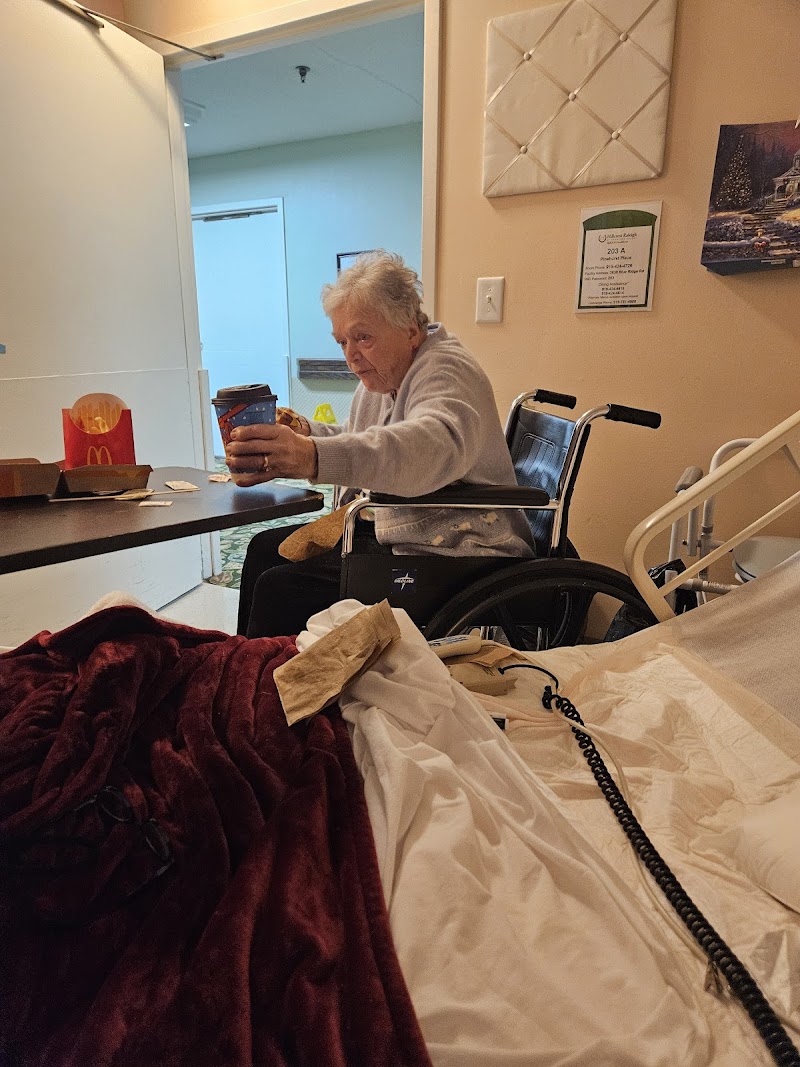 Hillcrest Raleigh at Crabtree Valley nursing home in Raleigh, NC - Photo 5 of 5