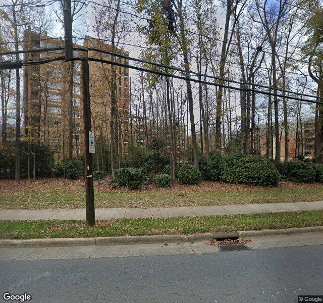 Sharon Towers nursing home in Charlotte, NC - Photo 2 of 2