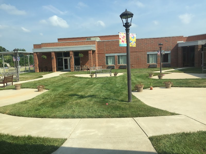 Huntersville Health & Rehab Center nursing home in Huntersville, NC - Photo 5 of 5