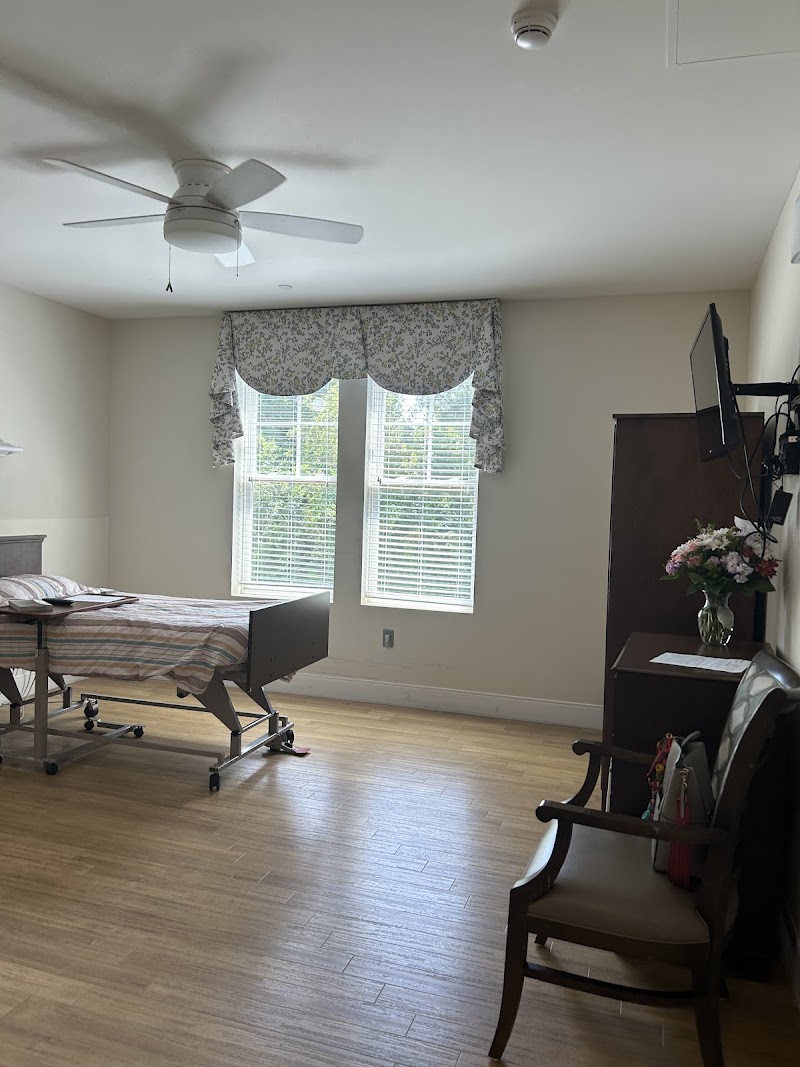 Bradley Creek Health Center nursing home in Wilmington, NC - Photo 2 of 10