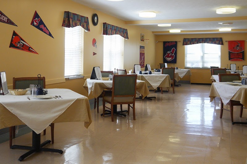 CEDARWOOD PLAZA nursing home in CLEVELAND HEIGHTS, OH - Photo 3 of 5