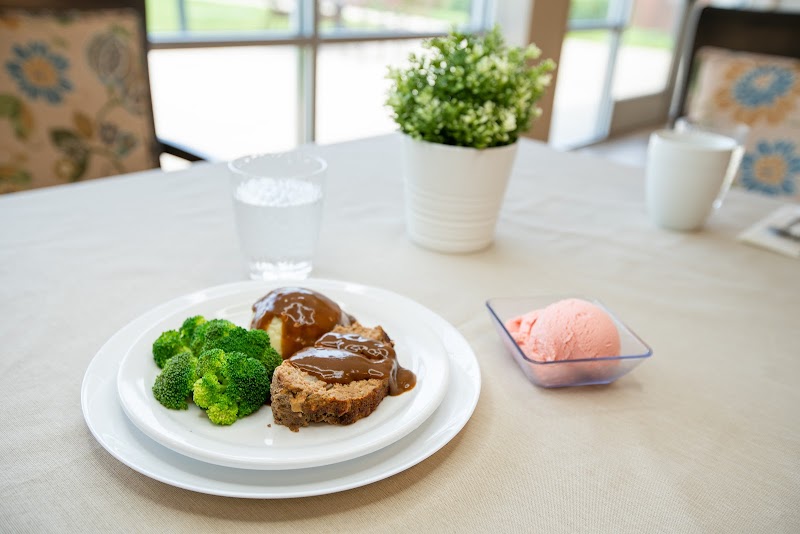 AVON PLACE HEALTHCARE CENTER nursing home in AVON, OH - Photo 5 of 10