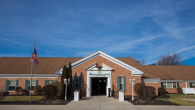 MCNAUGHTEN POINTE NURSING AND REHAB nursing home in COLUMBUS, OH - Photo 2 of 5