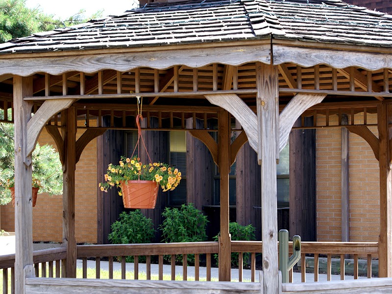 Crestwood Care Center nursing home in SHELBY, OH - Photo 4 of 5