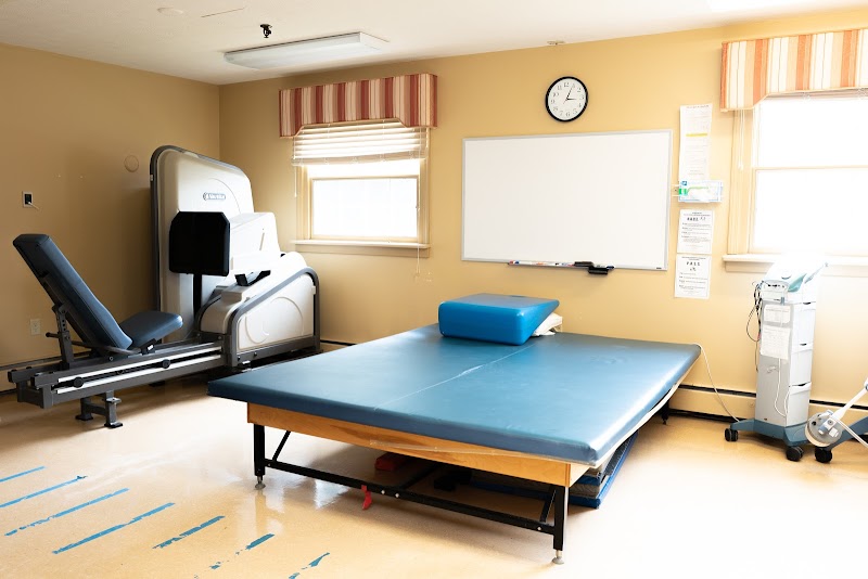 KIRTLAND WOODS OF JOURNEY nursing home in KIRTLAND, OH - Photo 3 of 5