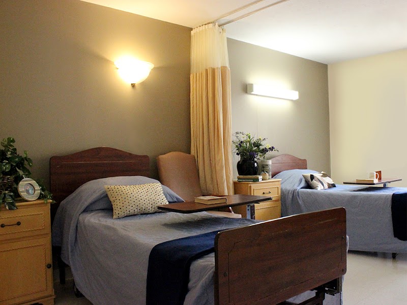 CLIFTON HEALTHCARE CENTER nursing home in CINCINNATI, OH - Photo 3 of 5