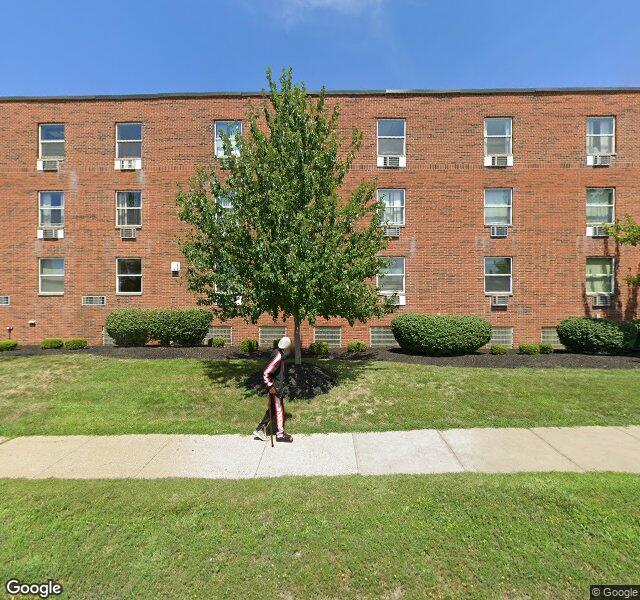 CANDLEWOOD HEALTHCARE AND REHABILITATION nursing home in EAST CLEVELAND, OH - Photo 5 of 5