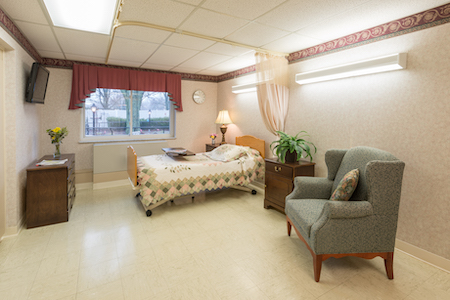 URBANA HEALTH & REHABILITATION CENTER nursing home in URBANA, OH - Photo 3 of 5