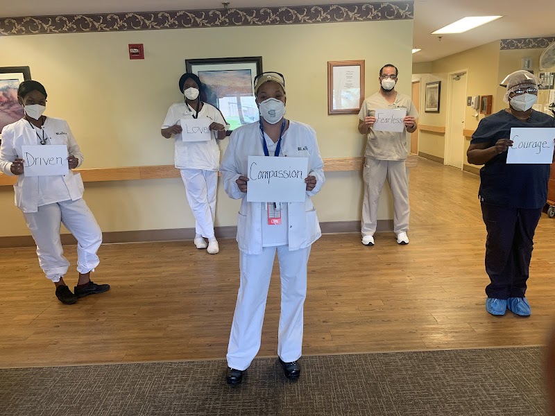 THE LAURELS OF WALDEN PARK nursing home in COLUMBUS, OH - Photo 4 of 5