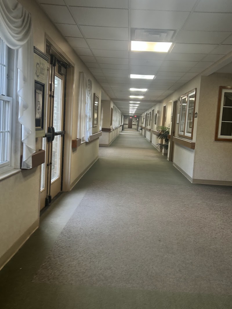 ALTERCARE OF ALLIANCE CTR FOR REHAB & NC INC nursing home in ALLIANCE, OH - Photo 4 of 10