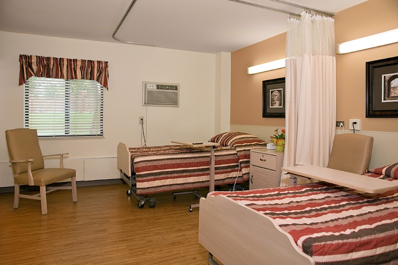 MAYFAIR VILLAGE NURSING CARE C nursing home in COLUMBUS, OH - Photo 4 of 5