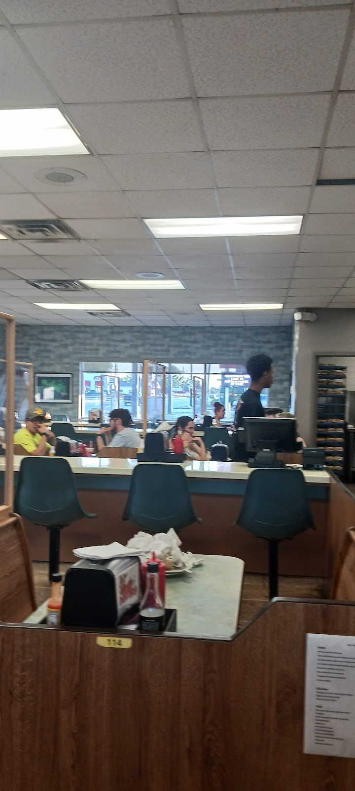 COMMUNITY SKILLED HEALTHCARE nursing home in WARREN, OH - Photo 3 of 5