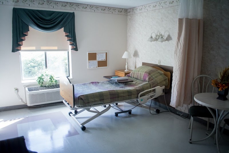 EMBASSY OF LOGAN nursing home in LOGAN, OH - Photo 2 of 10