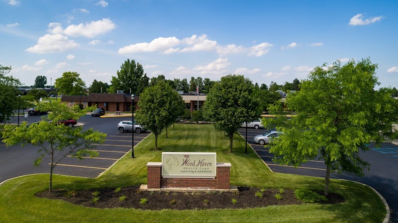 WOOD HAVEN HEALTH CARE SENIOR LIVING & REHAB nursing home in BOWLING GREEN, OH - Photo 3 of 5