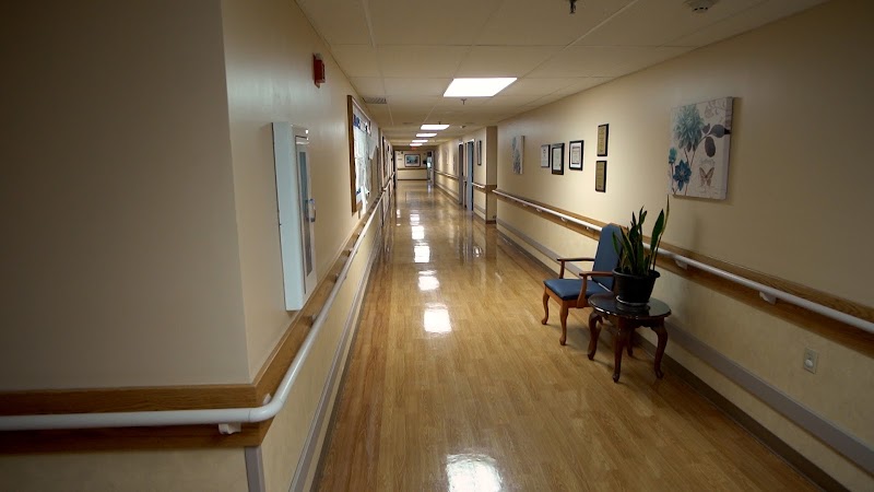 WINDSOR HEALTH CARE CENTER nursing home in YOUNGSTOWN, OH - Photo 2 of 10