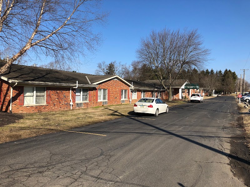 FLINT RIDGE NRSG & REHAB CTR nursing home in NEWARK, OH - Photo 5 of 5