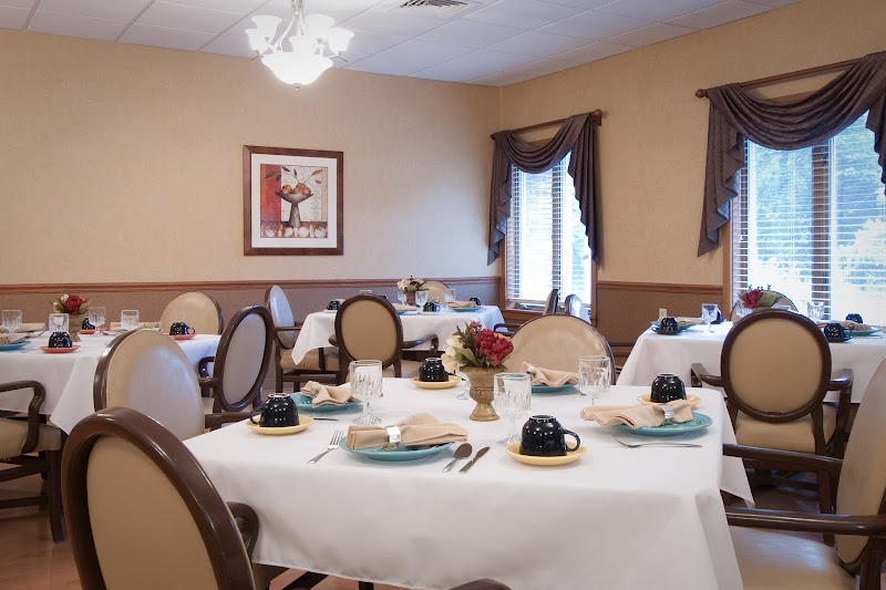 ARBORS AT WOODSFIELD nursing home in WOODSFIELD, OH - Photo 2 of 5