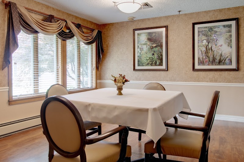 ARBORS AT WOODSFIELD nursing home in WOODSFIELD, OH - Photo 3 of 5