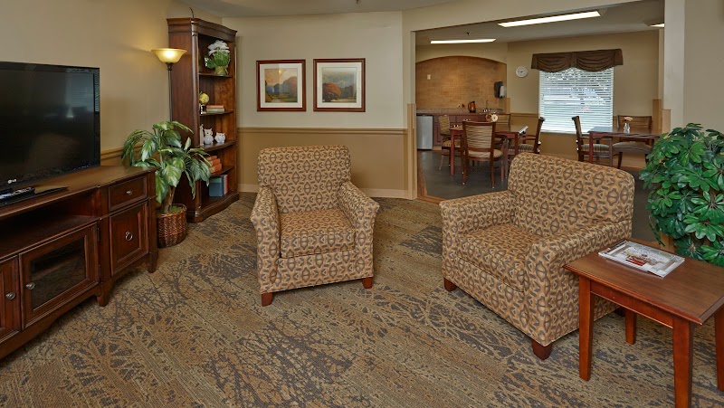 ARBORS AT OREGON nursing home in OREGON, OH - Photo 4 of 5