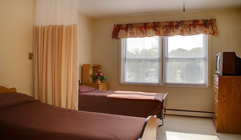 ARBORS AT SPRINGFIELD nursing home in SPRINGFIELD, OH - Photo 3 of 5