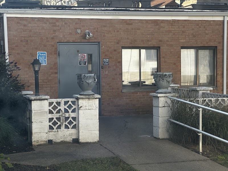 GARDEN PARK HEALTH CARE CENTER nursing home in CINCINNATI, OH - Photo 2 of 3