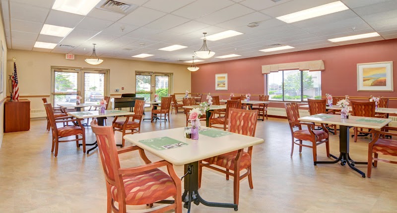 THREE MEADOWS POST ACUTE nursing home in PERRYSBURG, OH - Photo 4 of 5