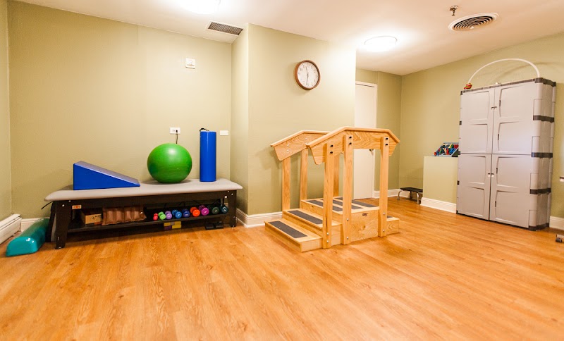 WARREN NURSING & REHAB nursing home in WARREN, OH - Photo 4 of 5