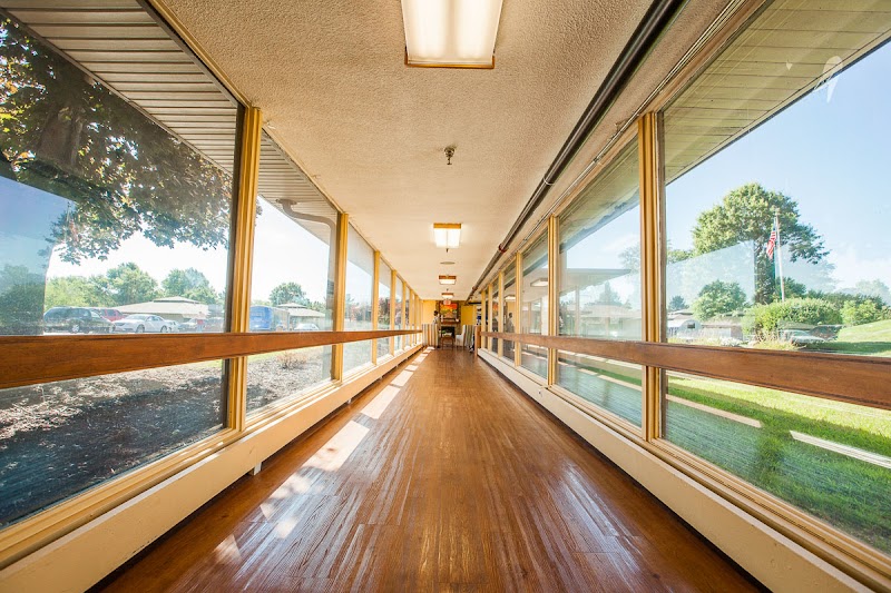 WARREN NURSING & REHAB nursing home in WARREN, OH - Photo 5 of 5