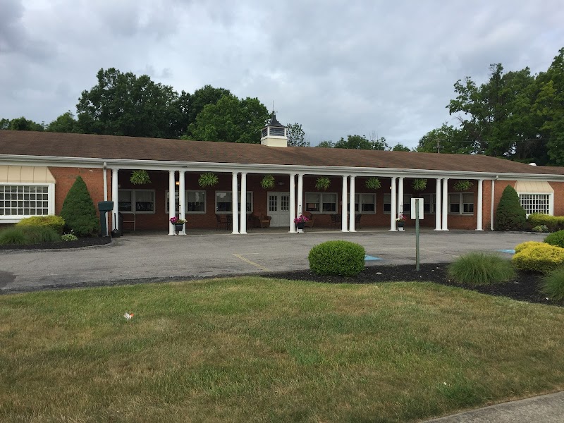 OAK HILLS NURSING CENTER nursing home in LORAIN, OH - Photo 2 of 5