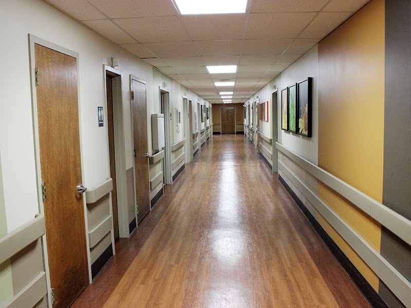 LAKE POINTE HEALTH CARE nursing home in LORAIN, OH - Photo 3 of 7