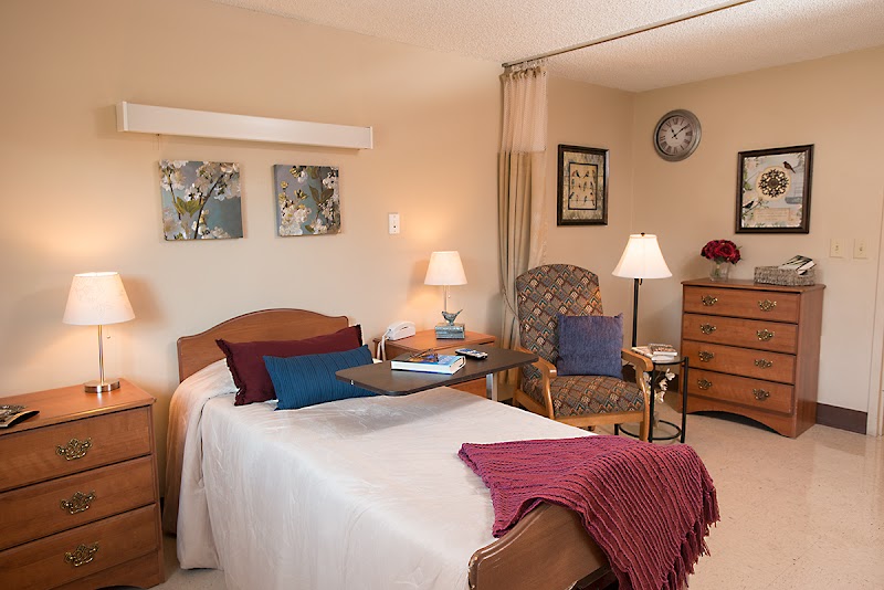 THE COLONY HEALTHCARE CENTER nursing home in TALLMADGE, OH - Photo 2 of 5