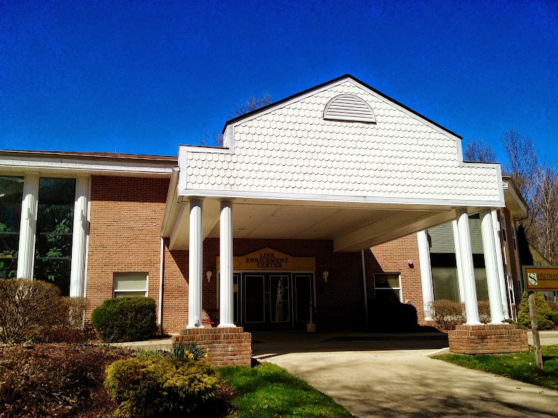 COUNTRY CLUB RET CENTER I I I nursing home in ASHTABULA, OH - Photo 4 of 6