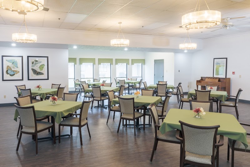 WILLOW KNOLL POST-ACUTE AND SENIOR LIVING nursing home in MIDDLETOWN, OH - Photo 3 of 10