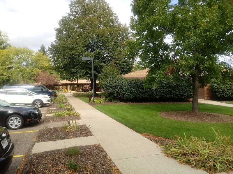 MEADOW WIND HEALTH CARE CENTER nursing home in MASSILLON, OH - Photo 3 of 10