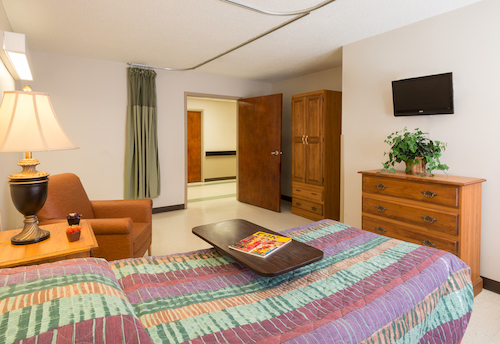 WILLOWS HEALTH AND REHAB CTR nursing home in EUCLID, OH - Photo 4 of 10