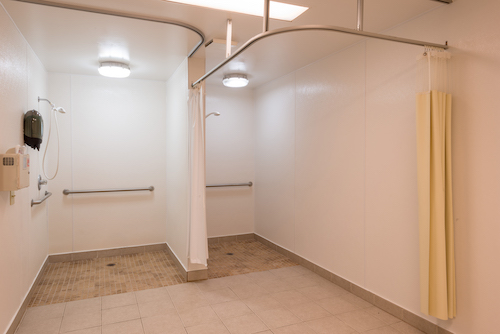 WILLOWS HEALTH AND REHAB CTR nursing home in EUCLID, OH - Photo 5 of 10