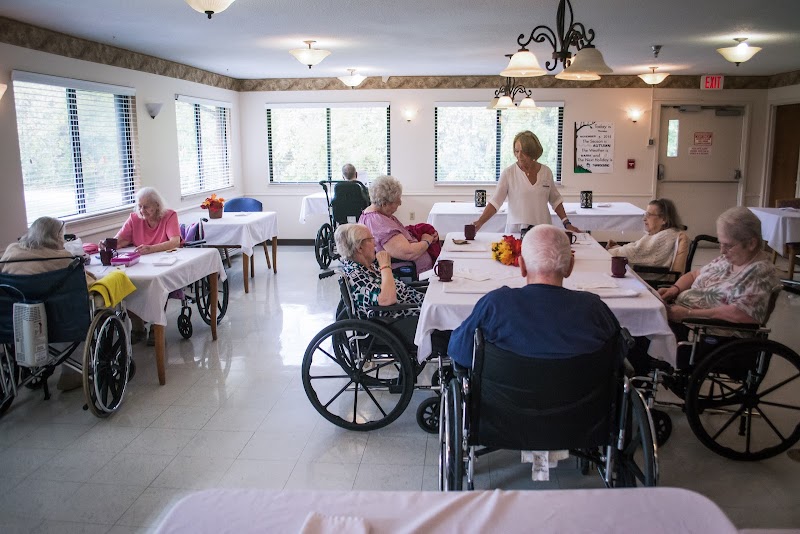 EMBASSY OF WOODVIEW nursing home in COLUMBUS, OH - Photo 2 of 5
