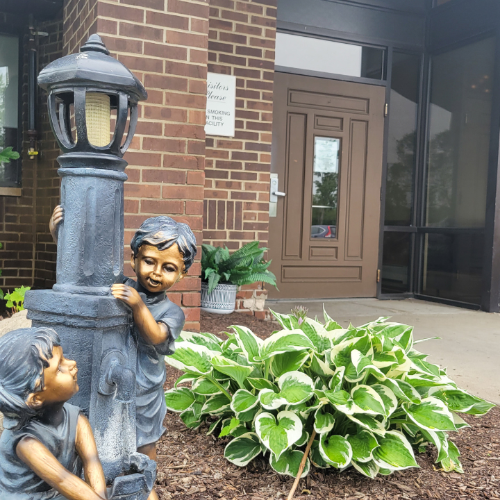 CONTINUING HEALTHCARE AT FOREST HILL nursing home in ST CLAIRSVILLE, OH - Photo 2 of 5