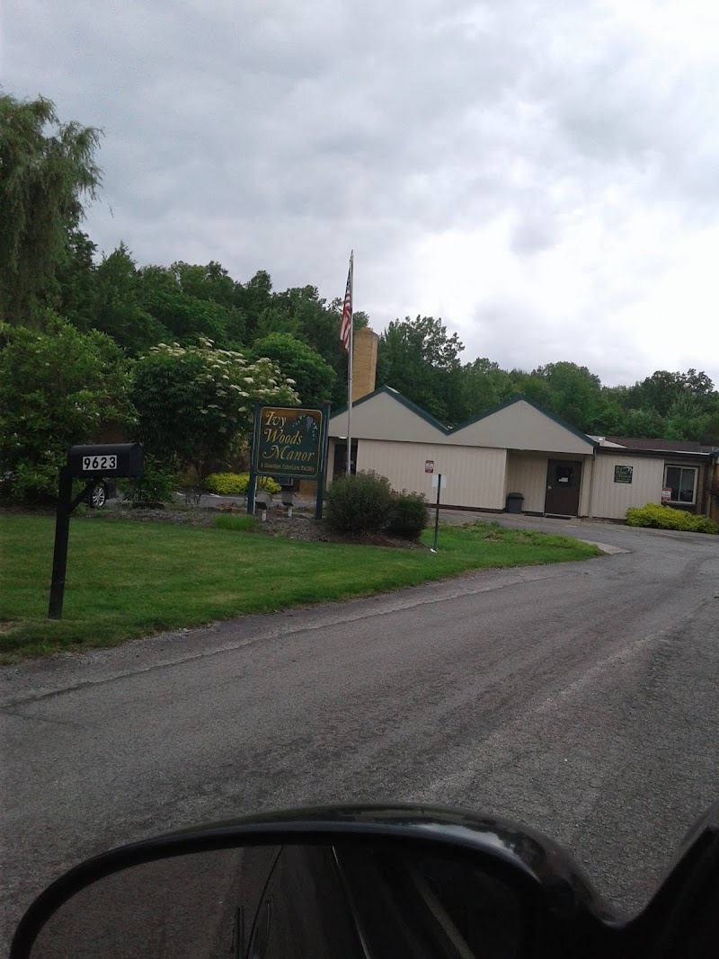 WILLOW WOODS REHABILITATION AND NURSING nursing home in NORTH LIMA, OH - Photo 2 of 3