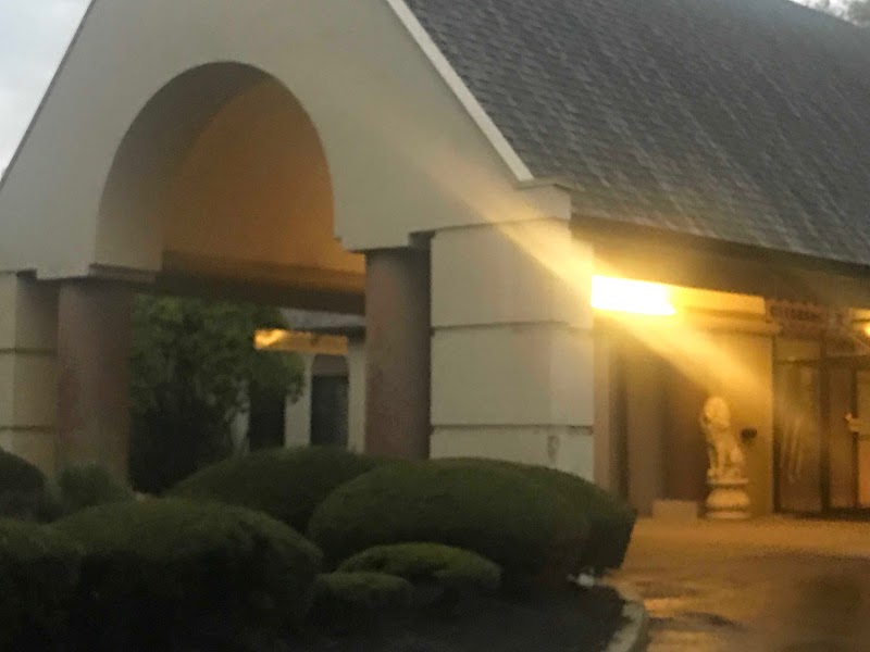 THE CONVALARIUM OF DUBLIN nursing home in DUBLIN, OH - Photo 3 of 5