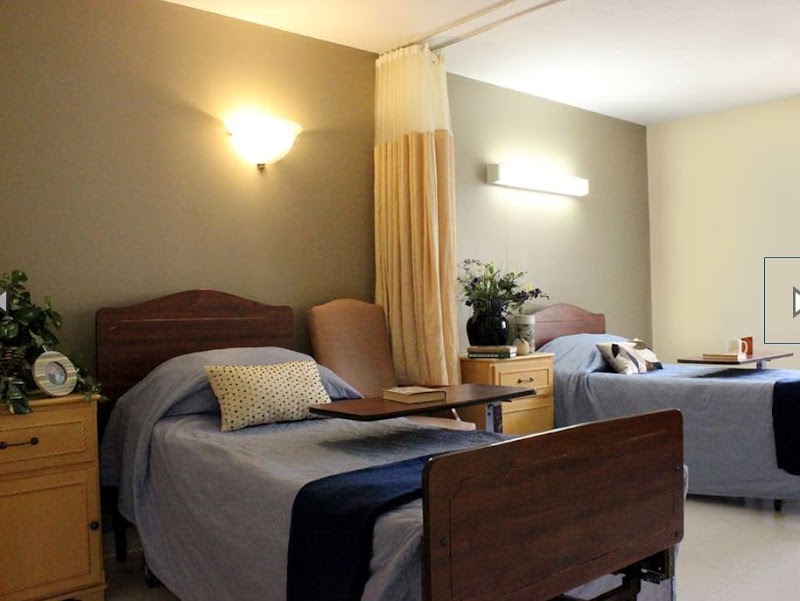 WOOD GLEN ALZHEIMER'S COMMUNITY nursing home in DAYTON, OH - Photo 3 of 5