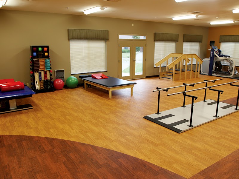 PEBBLE CREEK HEALTHCARE CENTER nursing home in AKRON, OH - Photo 4 of 9